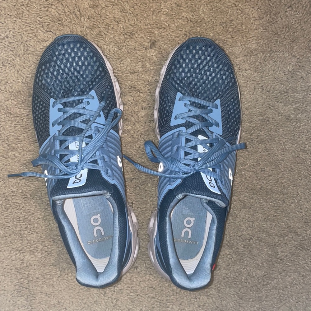 Women’s Cloud swift on cloud